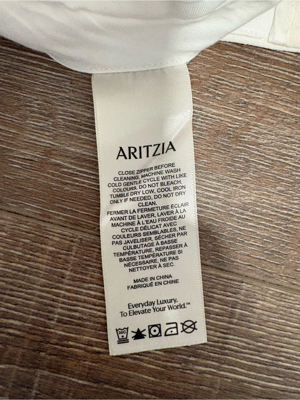 Aritzia Effortless pant & Tailored Vest Set in light birch - Picture 4 of 11
